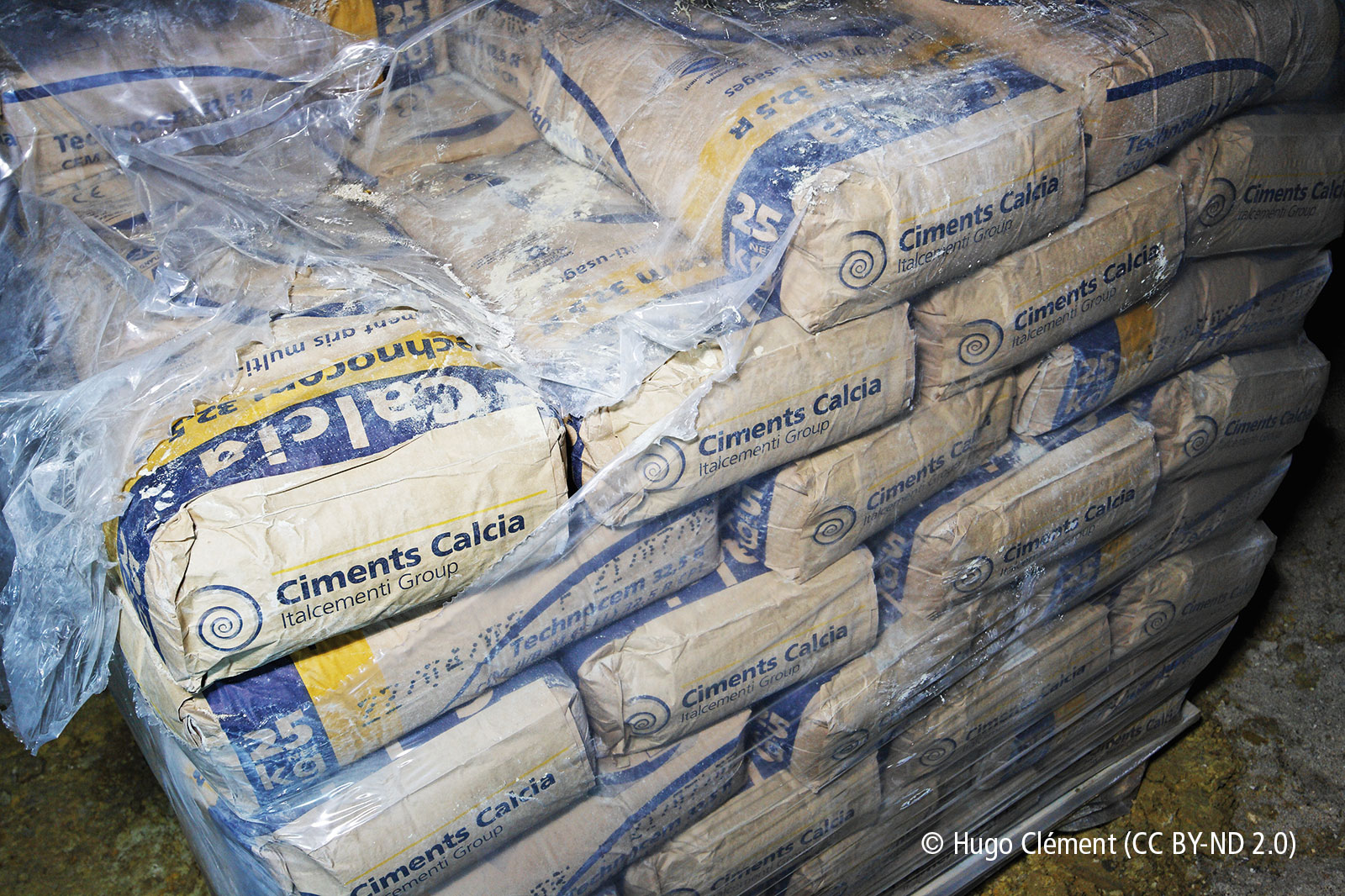 Zement ist nach Wasser das meistgenutzte Material der Welt ...